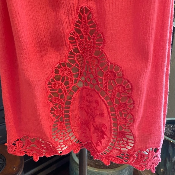 Altar’d State Coral Scallop Crochet Lace peasant tank top. - Picture 10 of 11